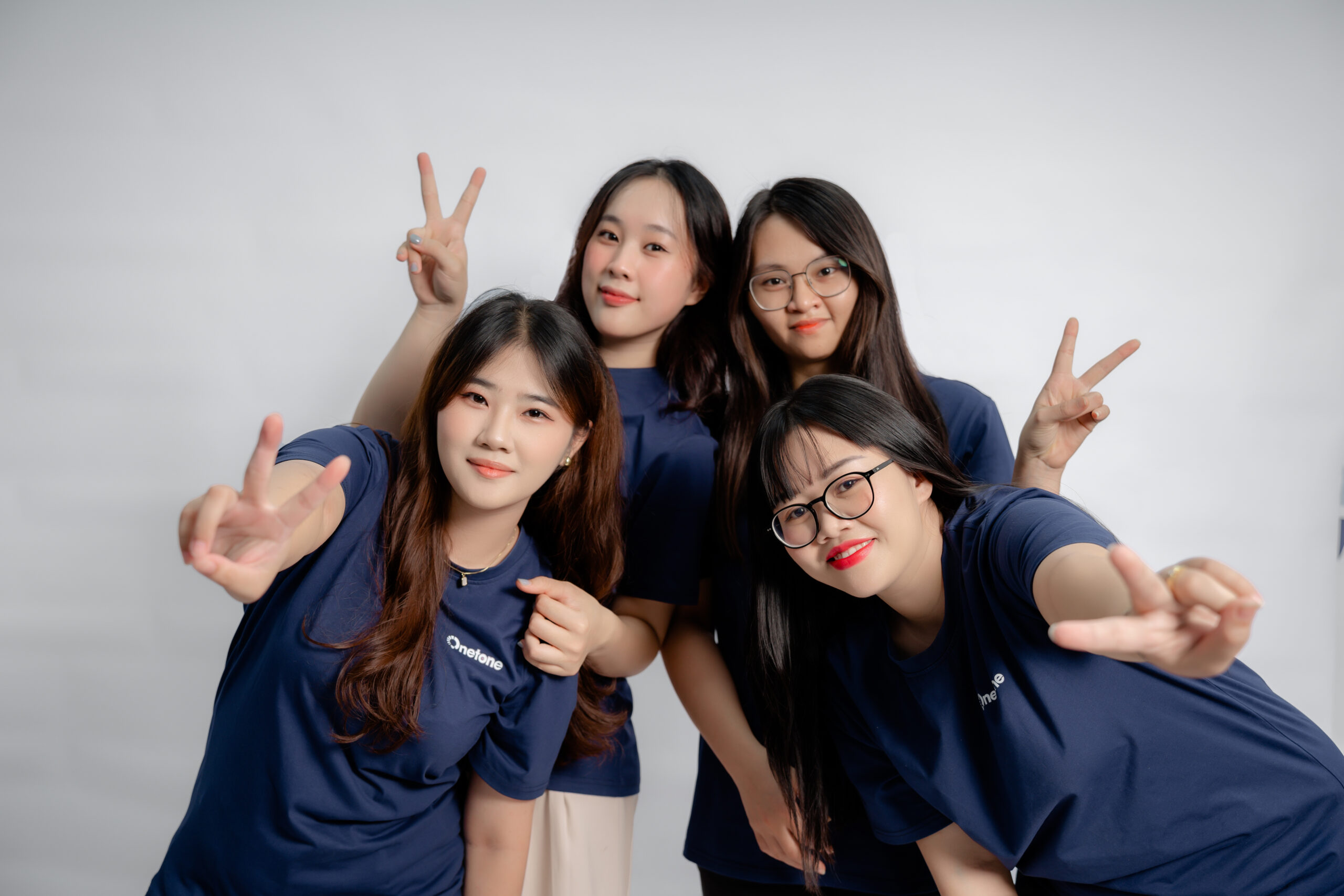 HUY05543 (1) HUY05543 (1)