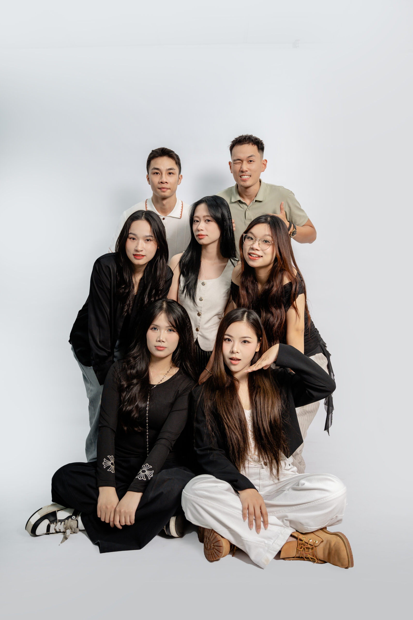 HUY05963 (1) HUY05963 (1)